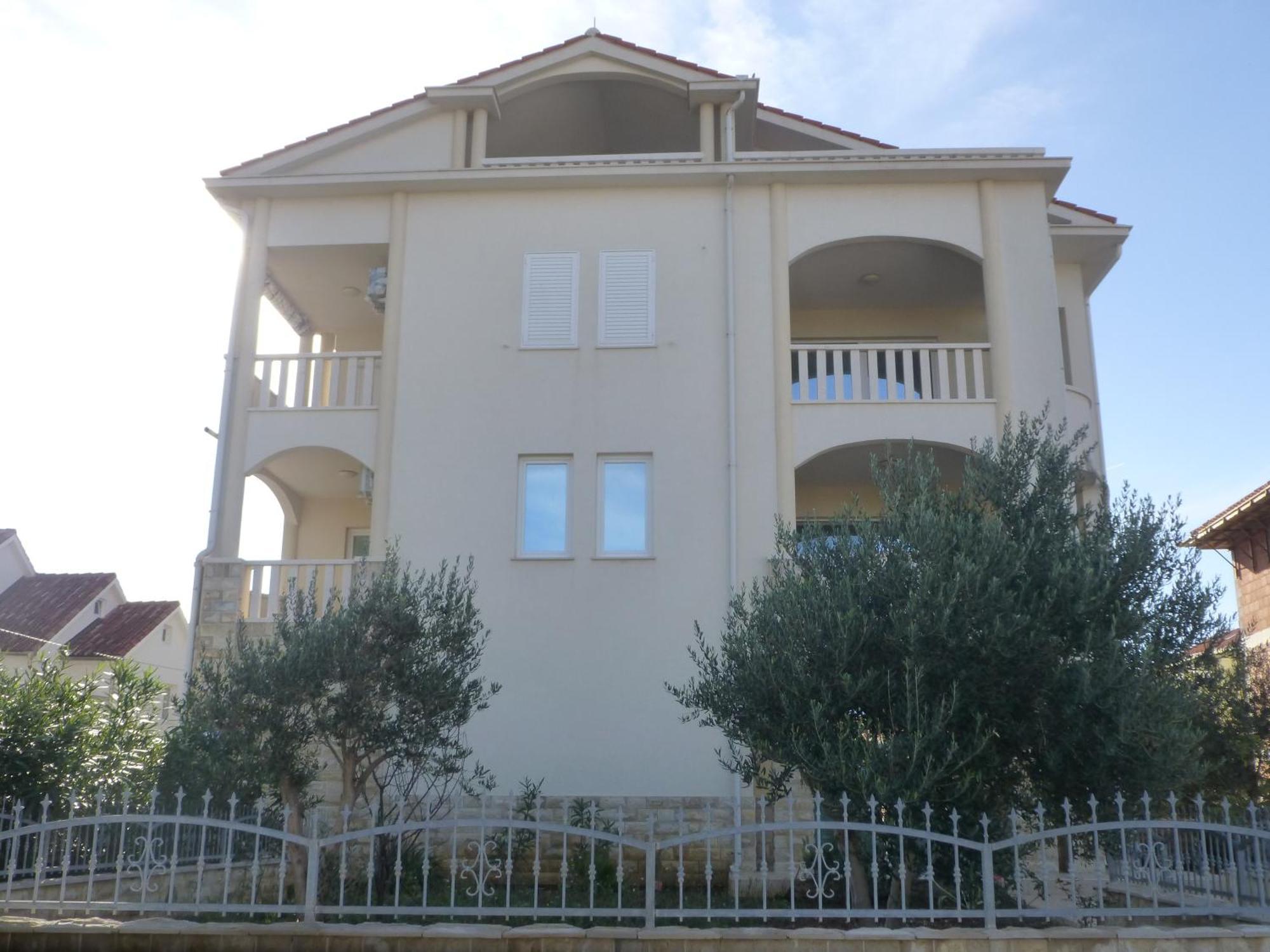 Apartment Adrijana Novalja Exteriör bild